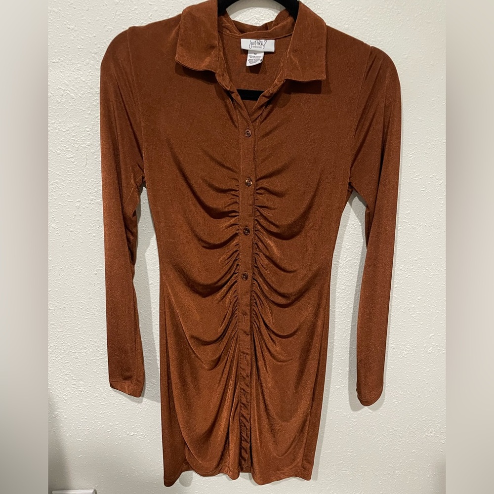 Brown dress